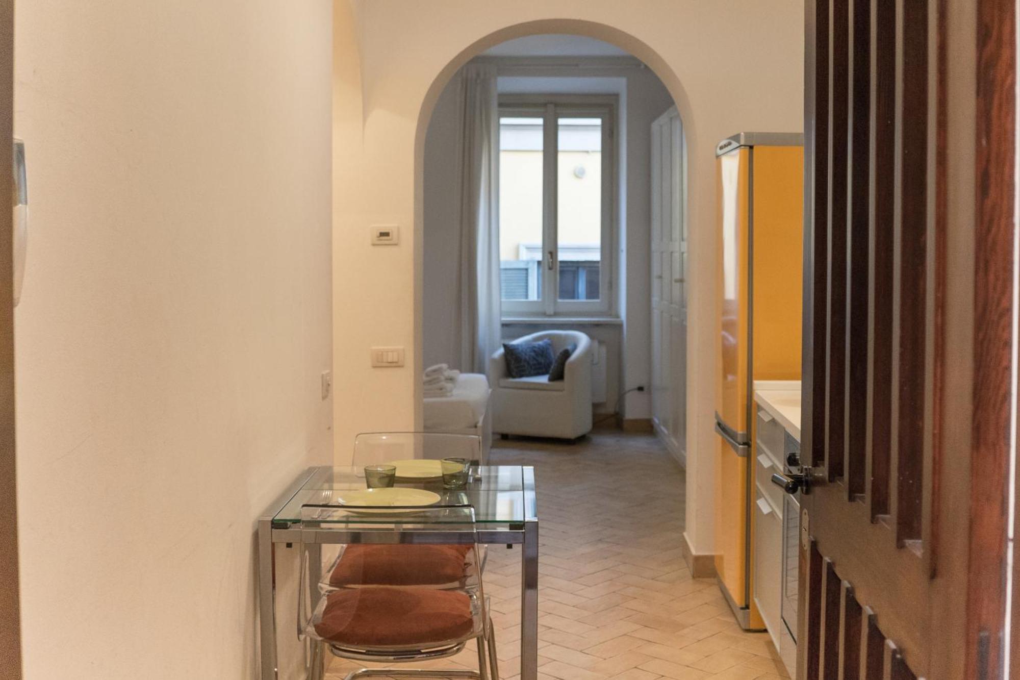 Disciplini Apartment A 5 Min Dal Duomo Милан Экстерьер фото